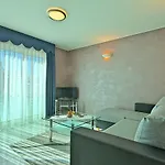 Appartement Riva-interauto *