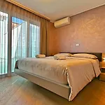 Appartement Riva-interauto *