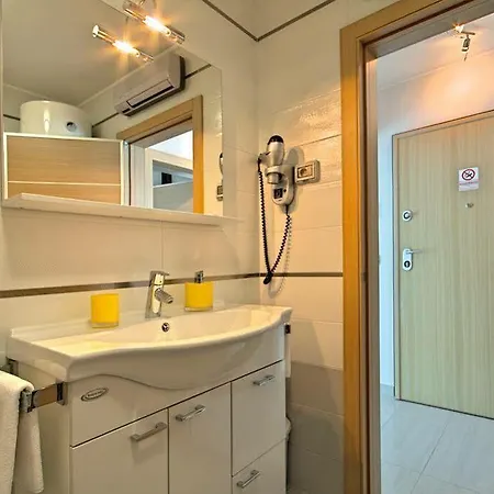 Apartment Riva-interauto