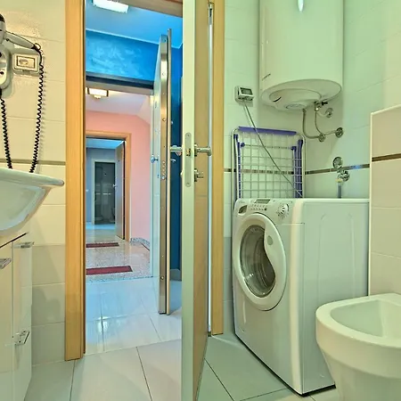 Appartement Riva-interauto *
