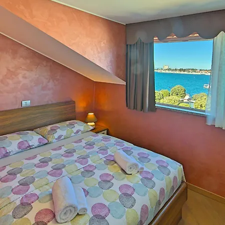 Riva-interauto * Umag