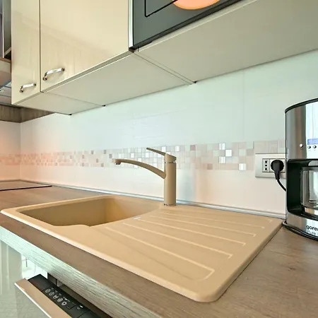 Apartmán Riva-interauto