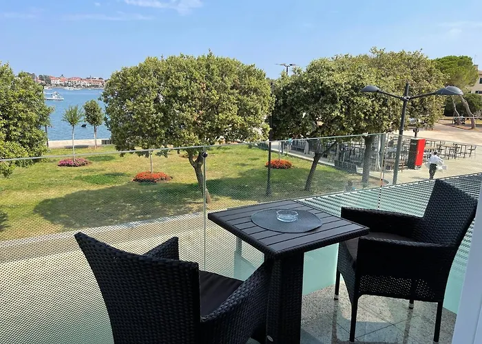 Riva-interauto * Umag