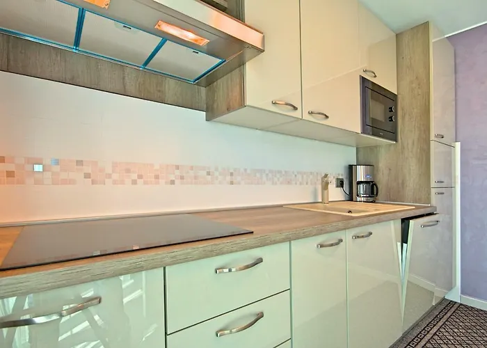 Apartament Riva-interauto