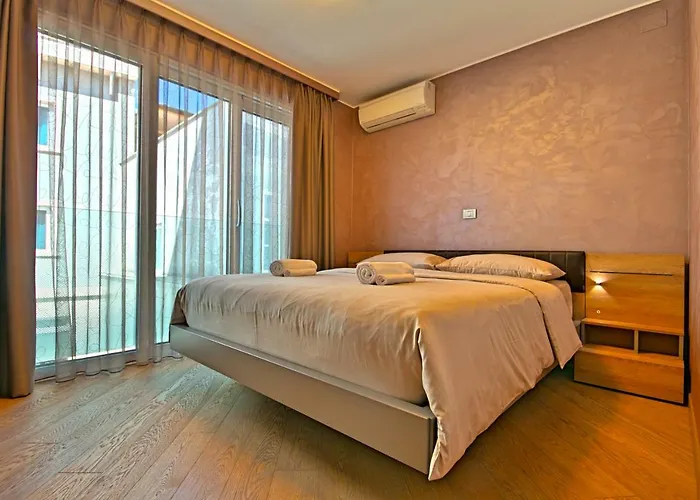 Appartement Riva-interauto *