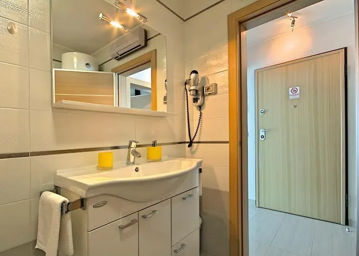 아파트 Riva-interauto