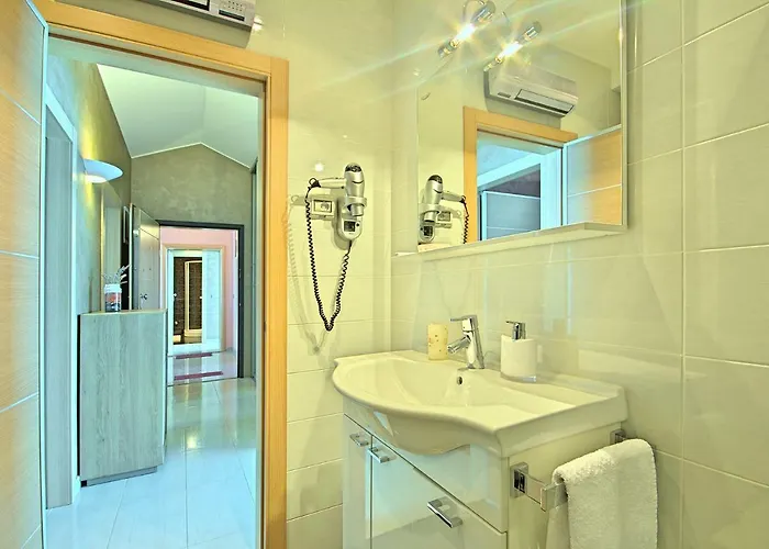 아파트 Riva-interauto 우마그